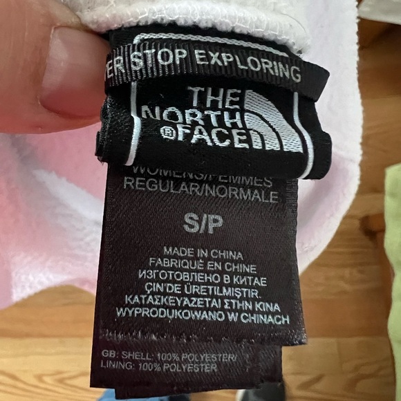 The North Face Women's Sz S/P Full Zip Fleece Jacket.Pockets, Fr. Shoulder Logo - Picture 7 of 7